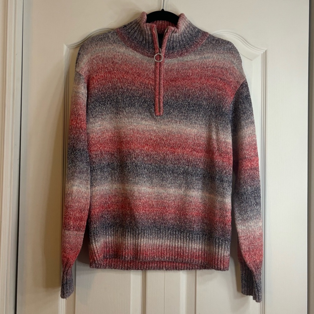 Beautiful Tommy Hilfiger Sweater